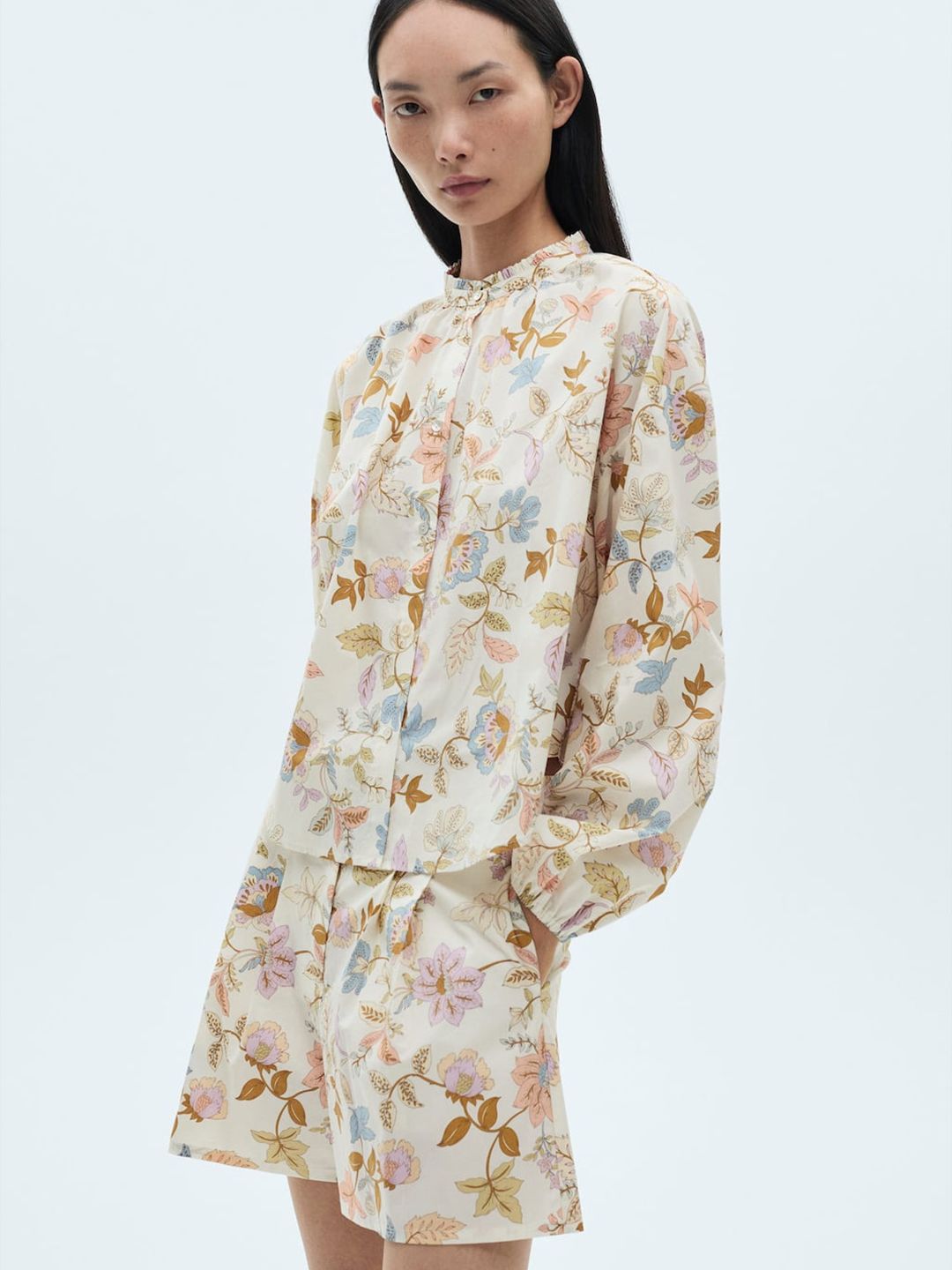 Floral Print Regular Shorts