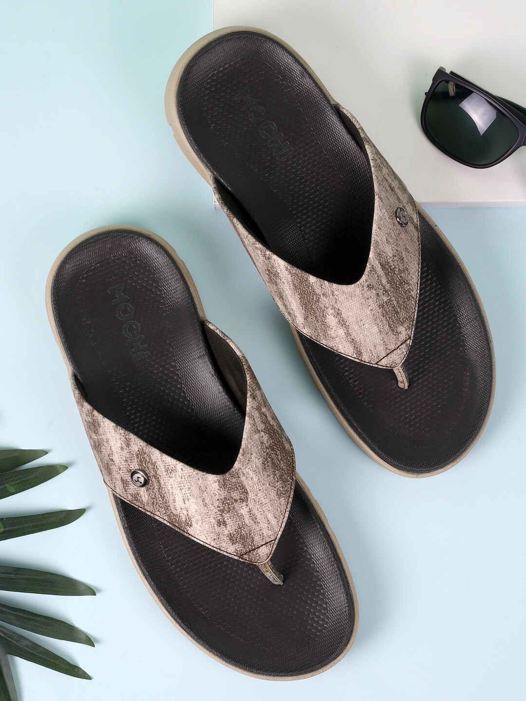 Mochi Men Printed Thong Flip-Flops