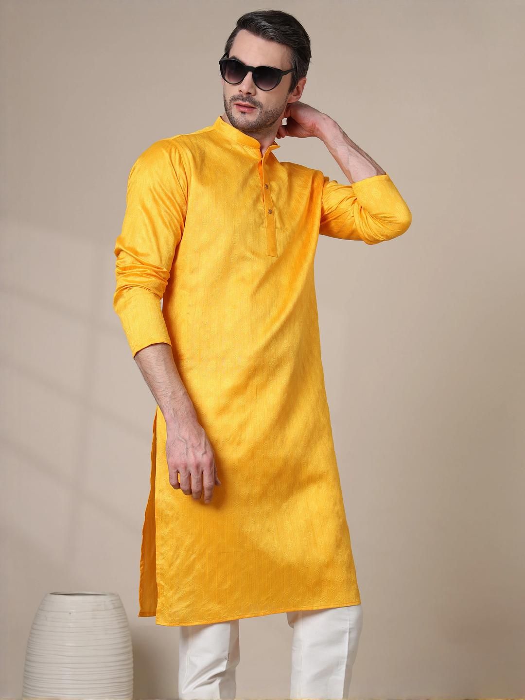 ADHIRAJAN Men Cotton Silk Kurtas