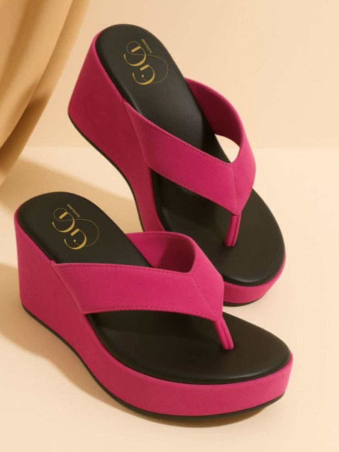 GLO GLAMP Gothic Rose Platform Wedges Sandals