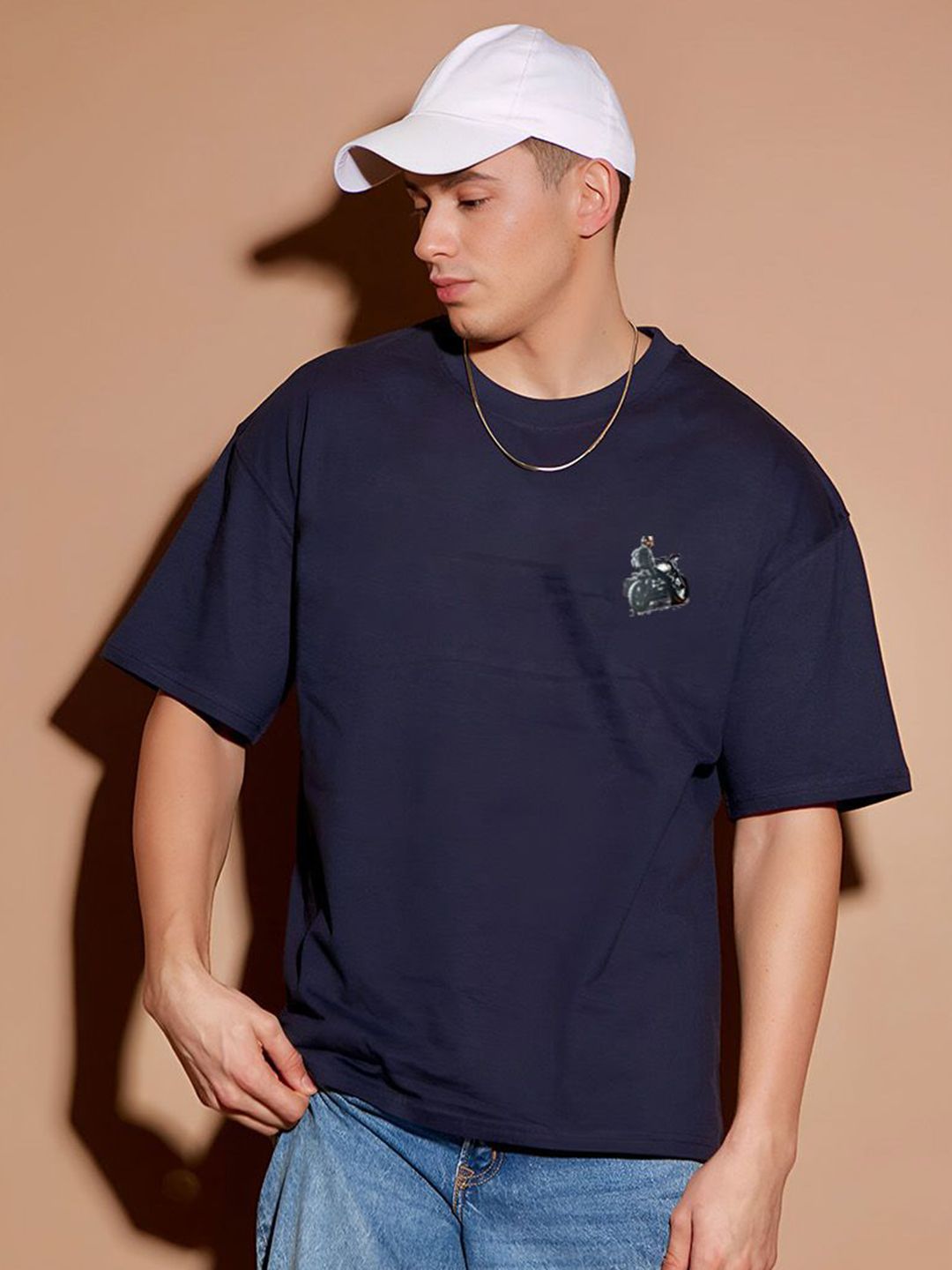 BDSQUARE Men Graphic Printed Drop-Shoulder Sleeves Oversized T-shirt