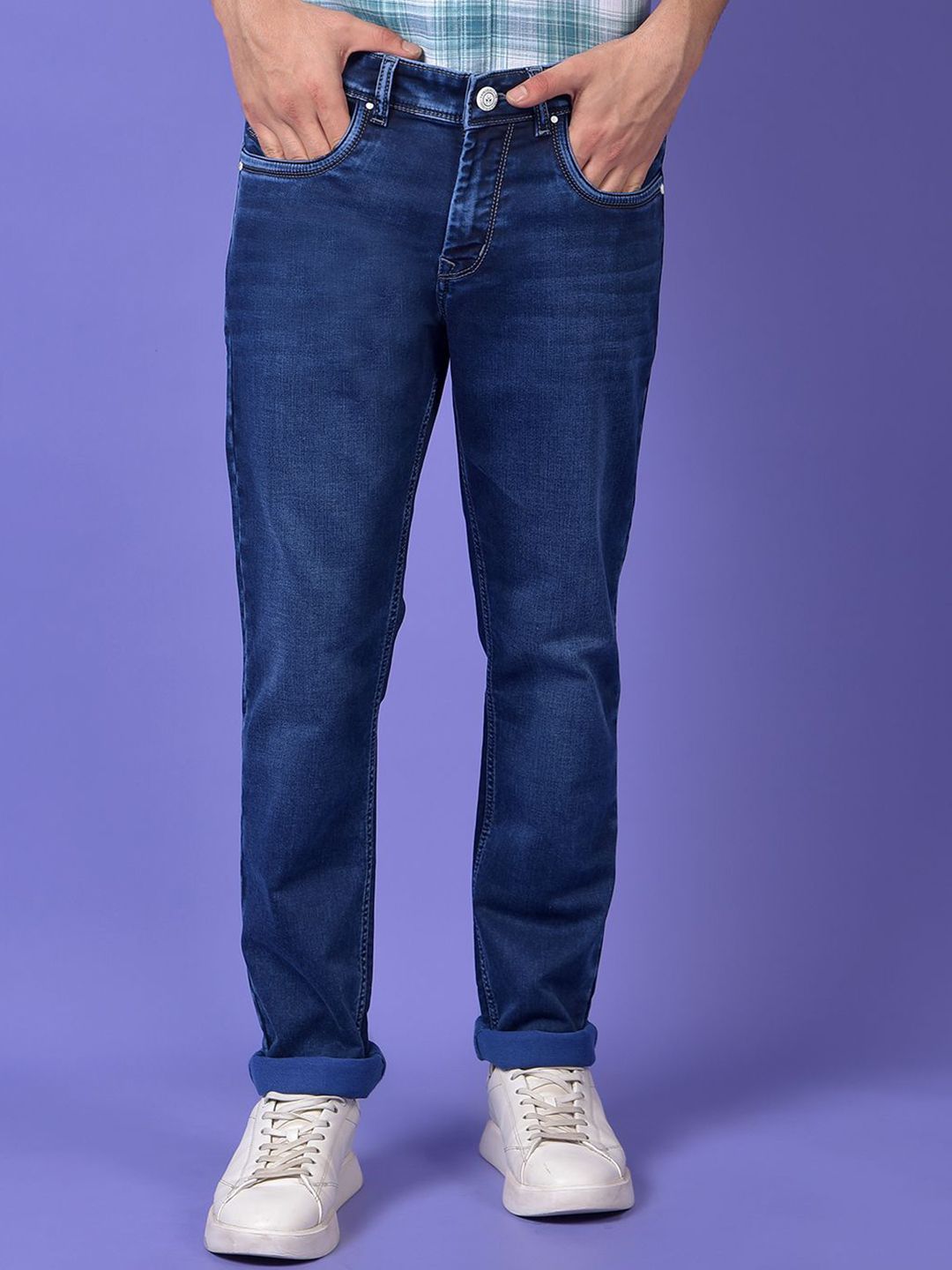Crimsoune Club Men Slim Fit Mid-Rise Heavy Fade Stretchable Jeans