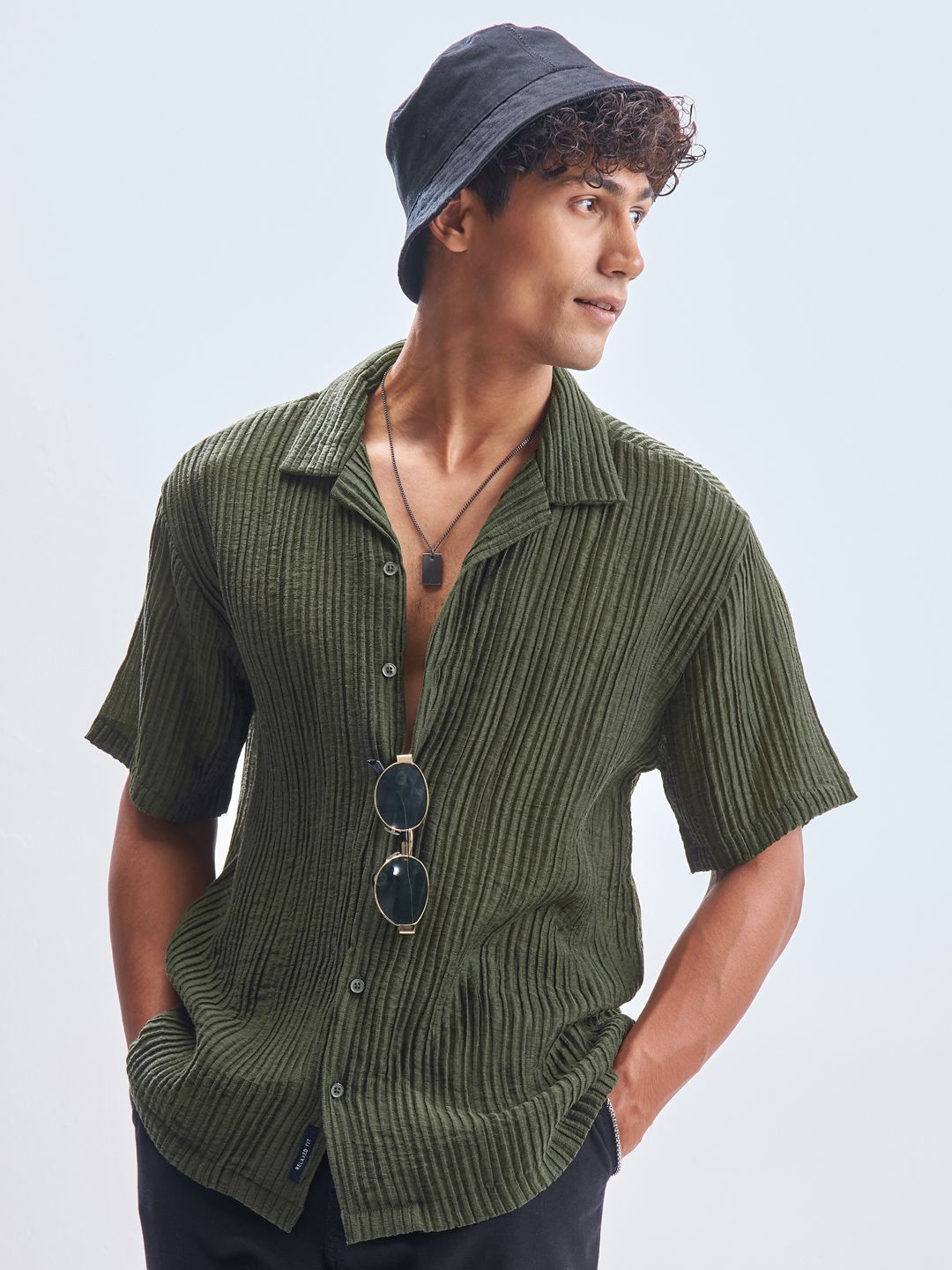 HIGHLANDER Men Relaxed Fit Textured Cuban Collar Casual Shirt