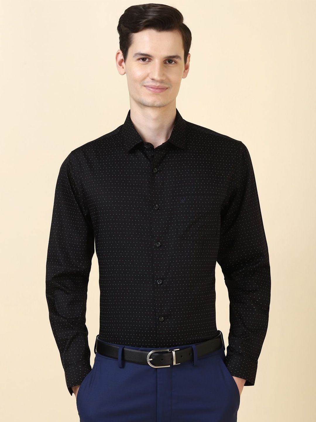 Allen Solly Men Slim Fit Micro Ditsy Printed Spread Collar Pure Cotton Formal Shirt