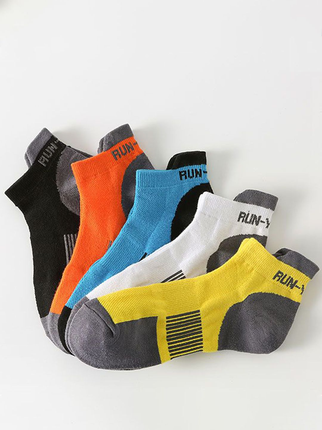 LARIX Men Pack Of 5 Ankle-Length Socks