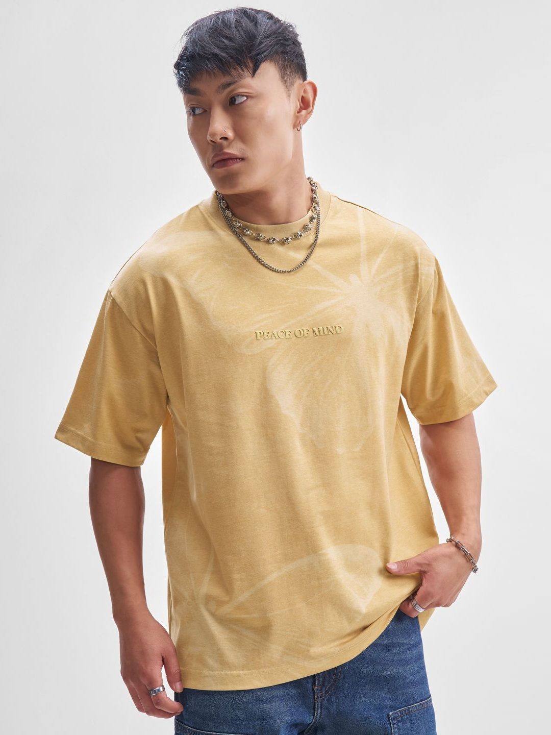 HIGHLANDER Graphic Printed Round Neck Drop-Shoulder Sleeves Oversized Casual T-Shirt