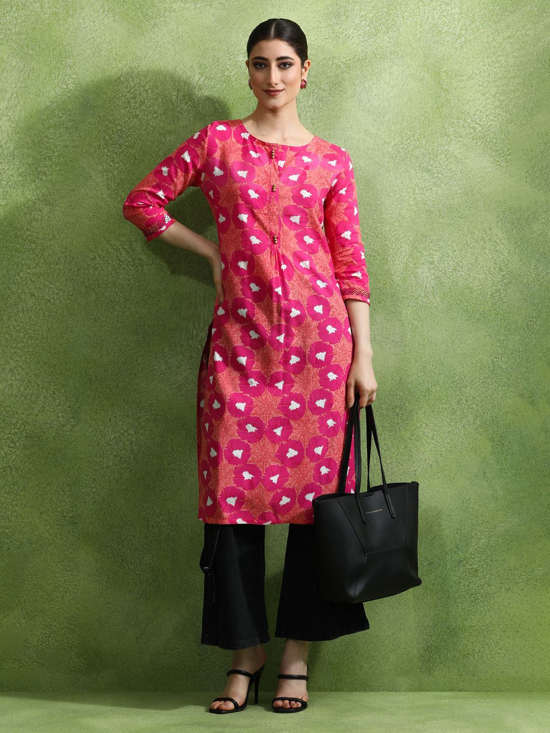 Jaipur Kurti Women Floral Printed Daily Straight Kurta