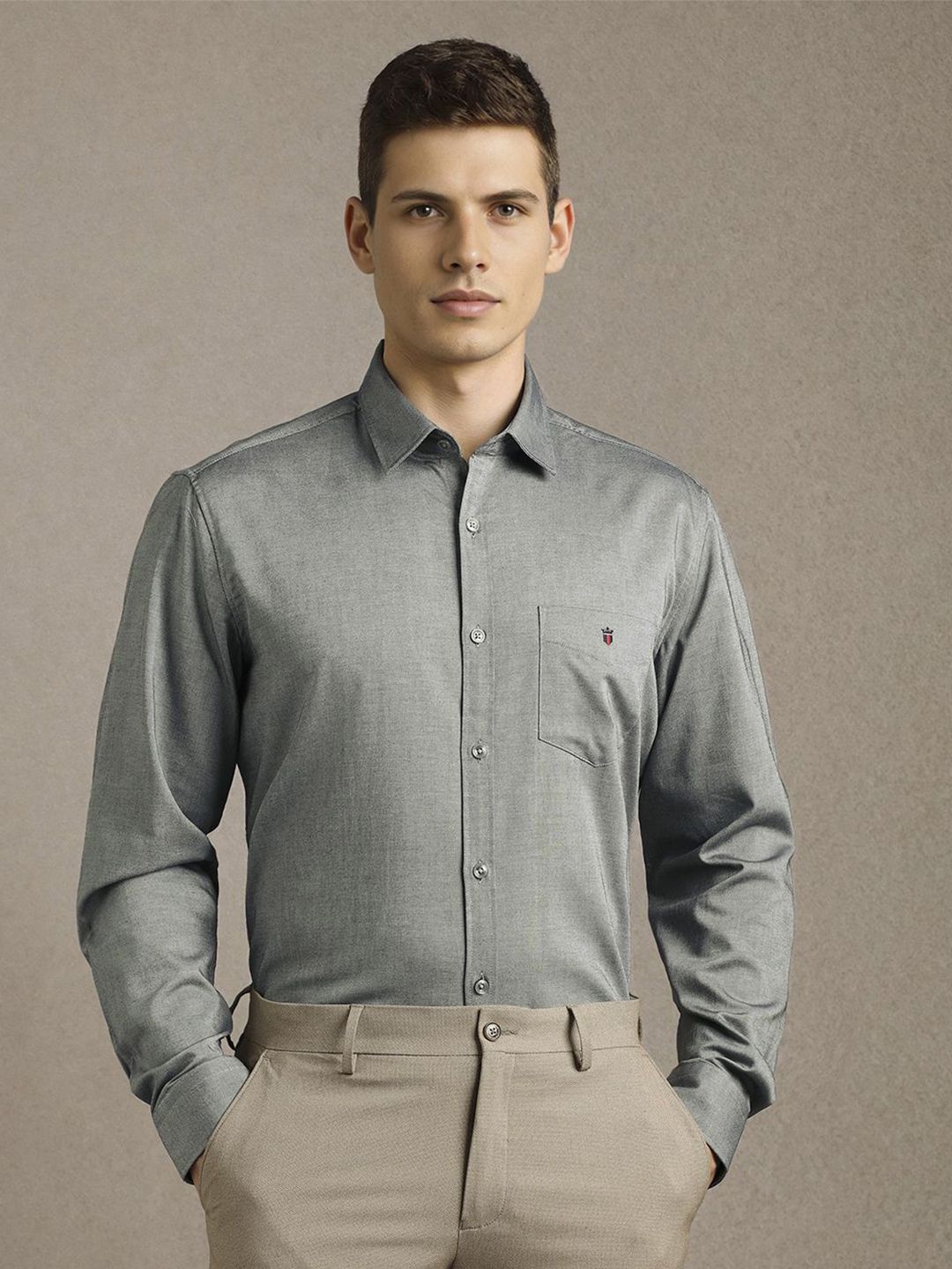 Louis Philippe Sport Louis Philippe Sport Slim Fit Textured Spread Collar Cotton Shirt