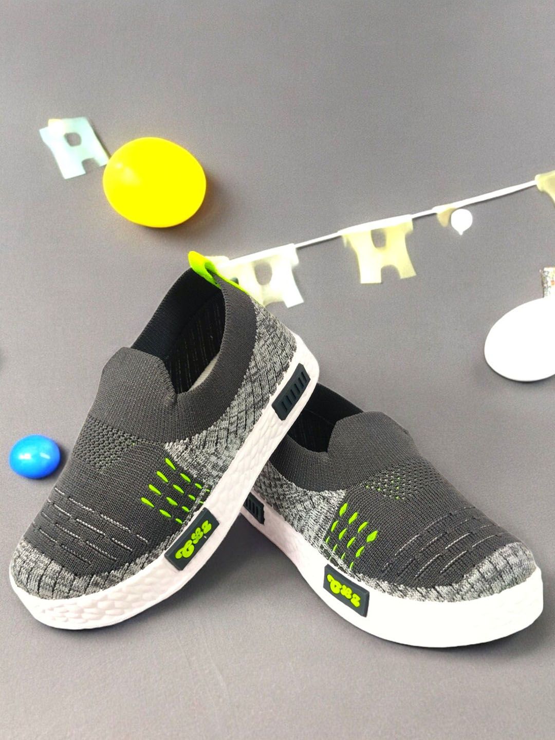 COOLZ Kids Woven Design Slip-On Sneakers