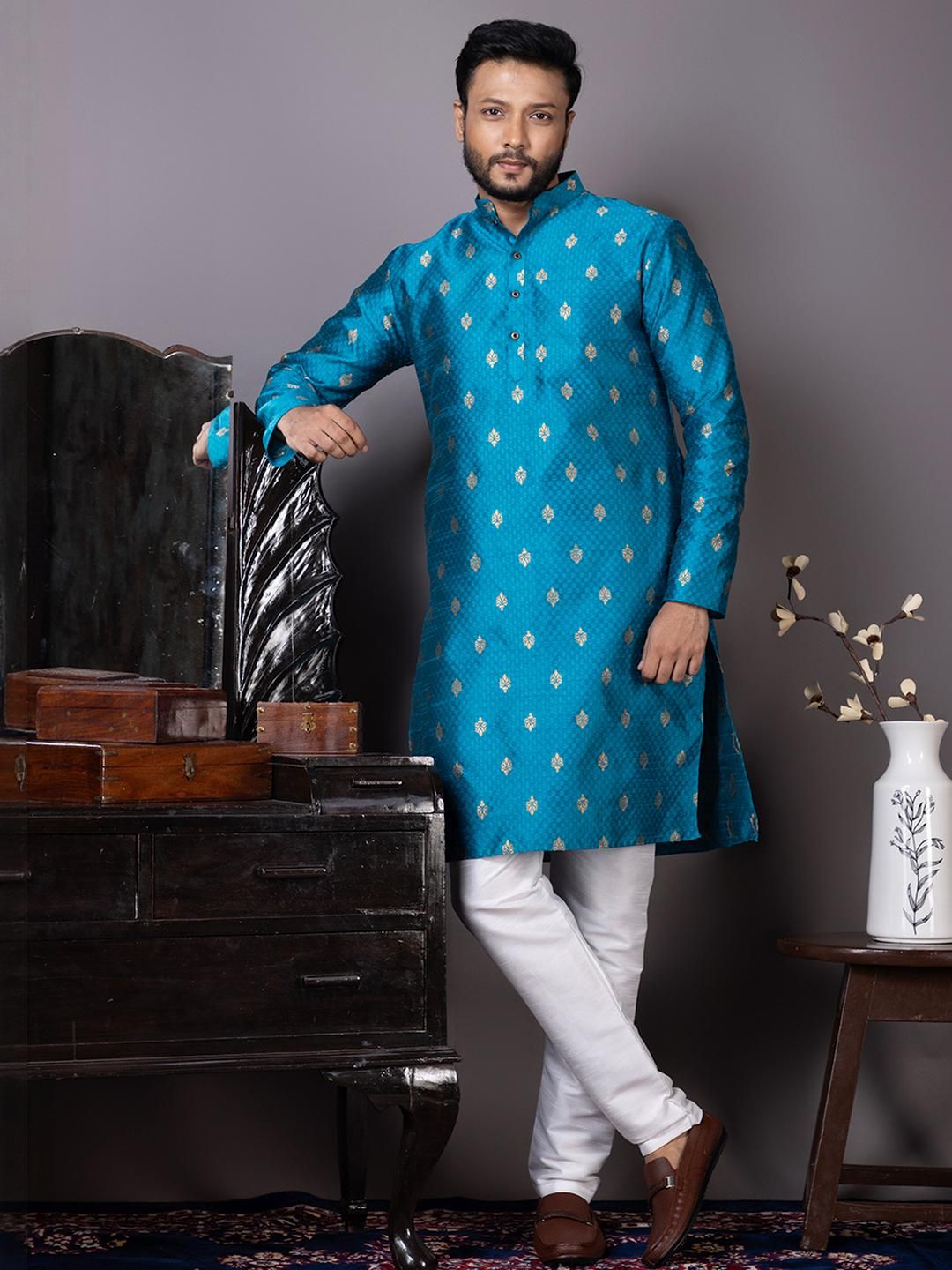 PulseIQ Men Jacquard Straight Kurtas