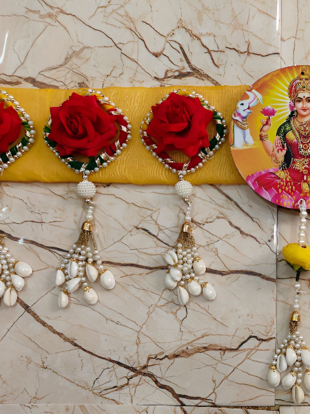 Nutts Yellow & Red Lakshmi Gansh Ji Shubh Labh Heavy Bandhanwar Festive Decor