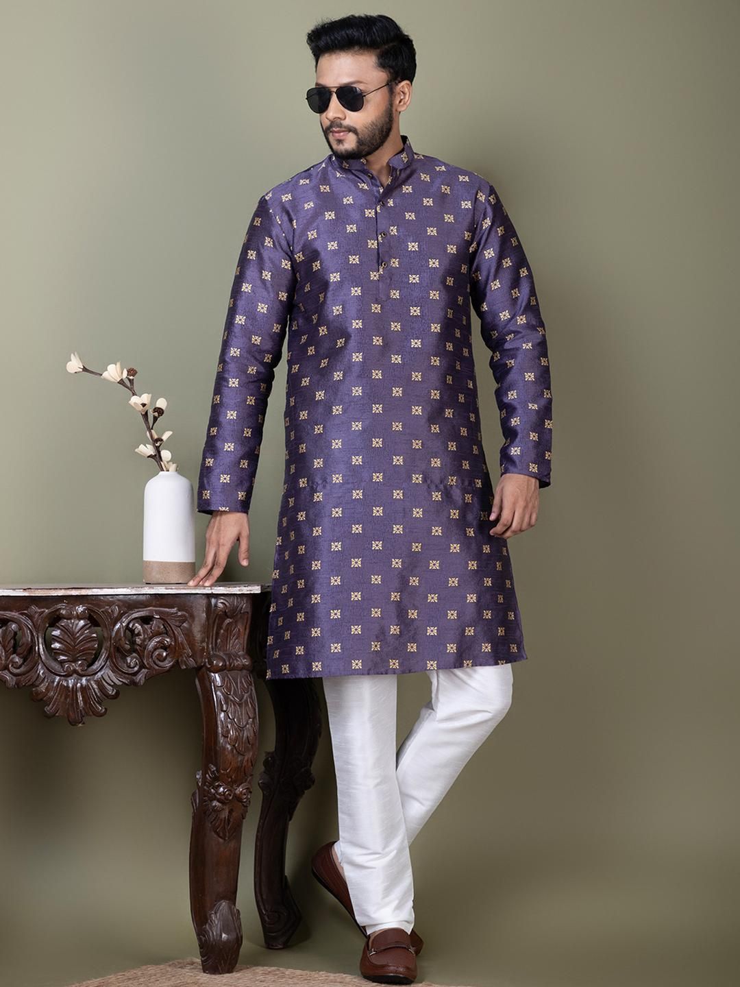 PulseIQ Men Jacquard Straight Kurtas