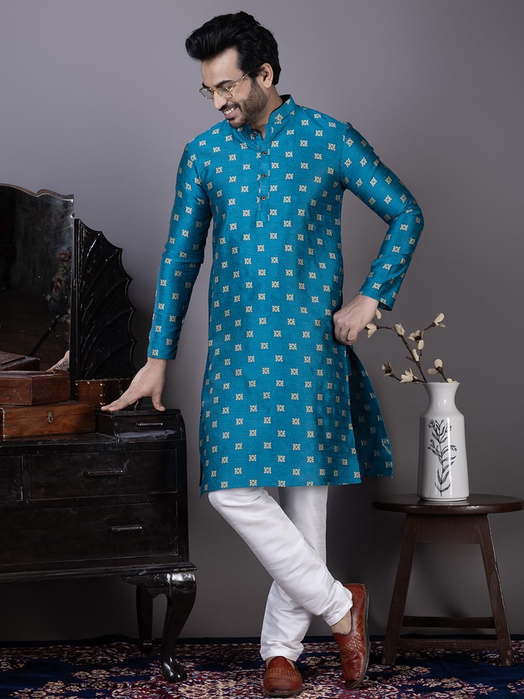 PulseIQ Men Jacquard Straight Kurtas