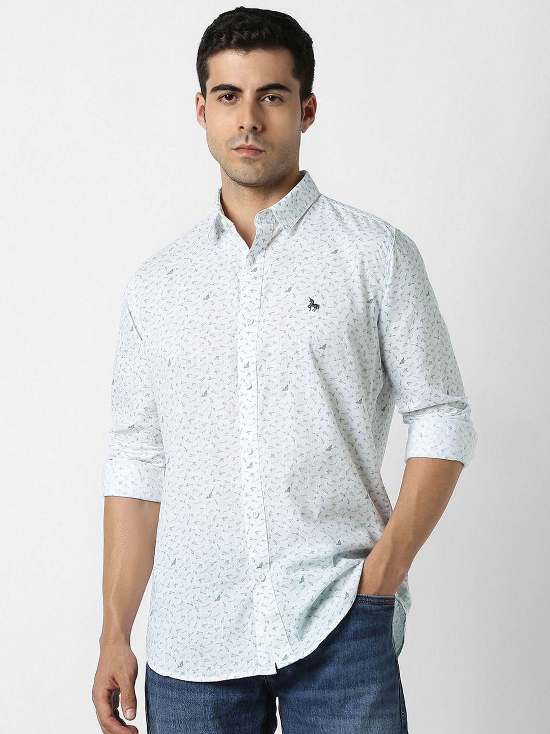 VAN HEUSEN DENIM LABS Slim Fit Abstract Printed Spread Collar Pure Cotton Opaque Shirt