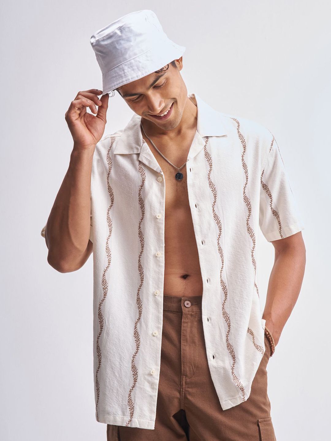 HIGHLANDER Relaxed Fit Self Design Printed Spread Collar Cotton Shirt