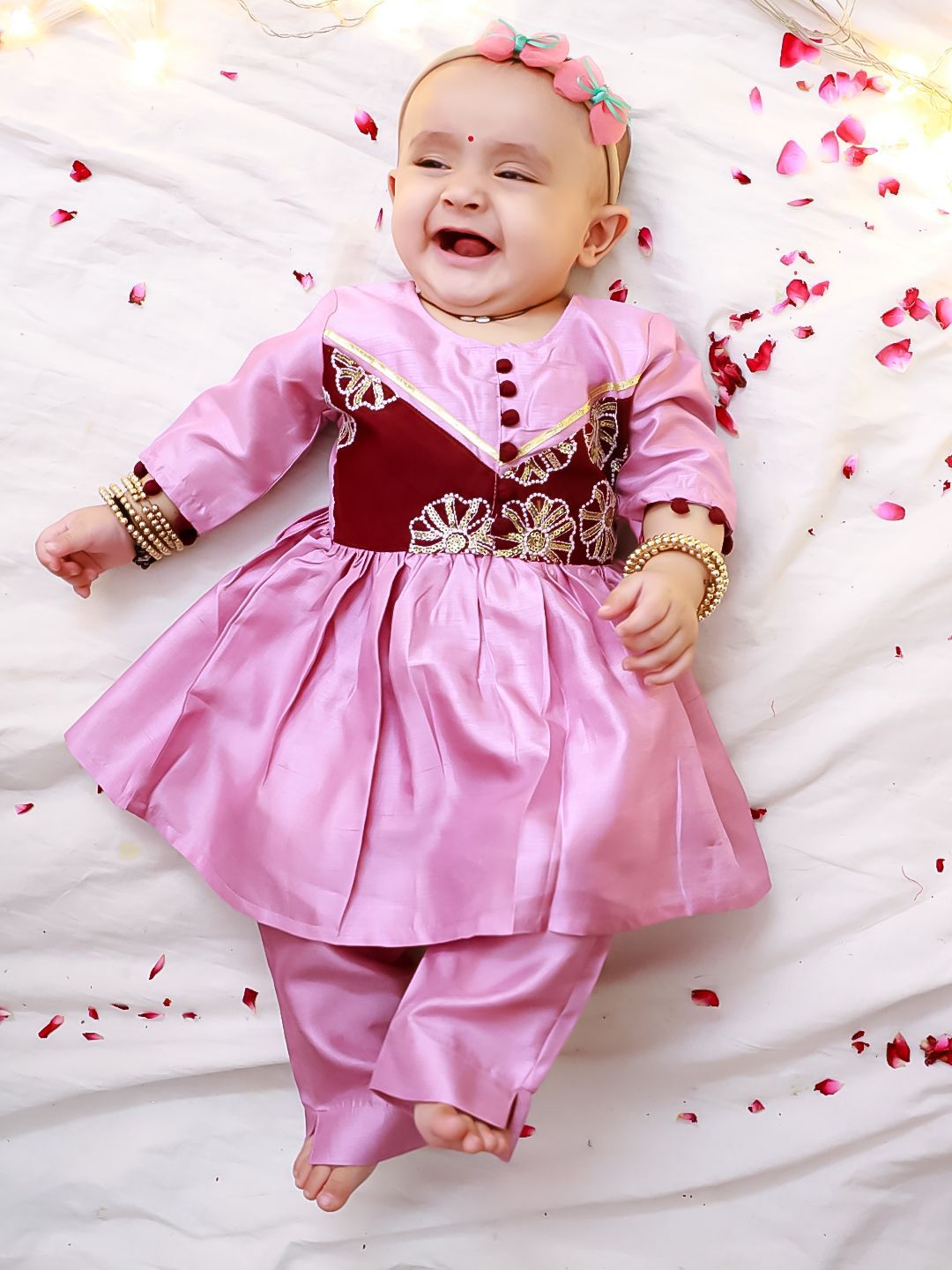 KID1 Girls Floral Yoke Design Pleated Sequinned Kurta with Salwar