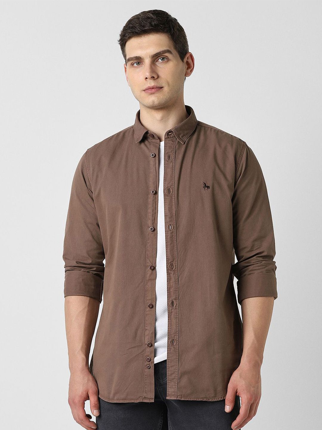 VAN HEUSEN DENIM LABS Slim Fit Spread Collar Pure Cotton Opaque Shirt