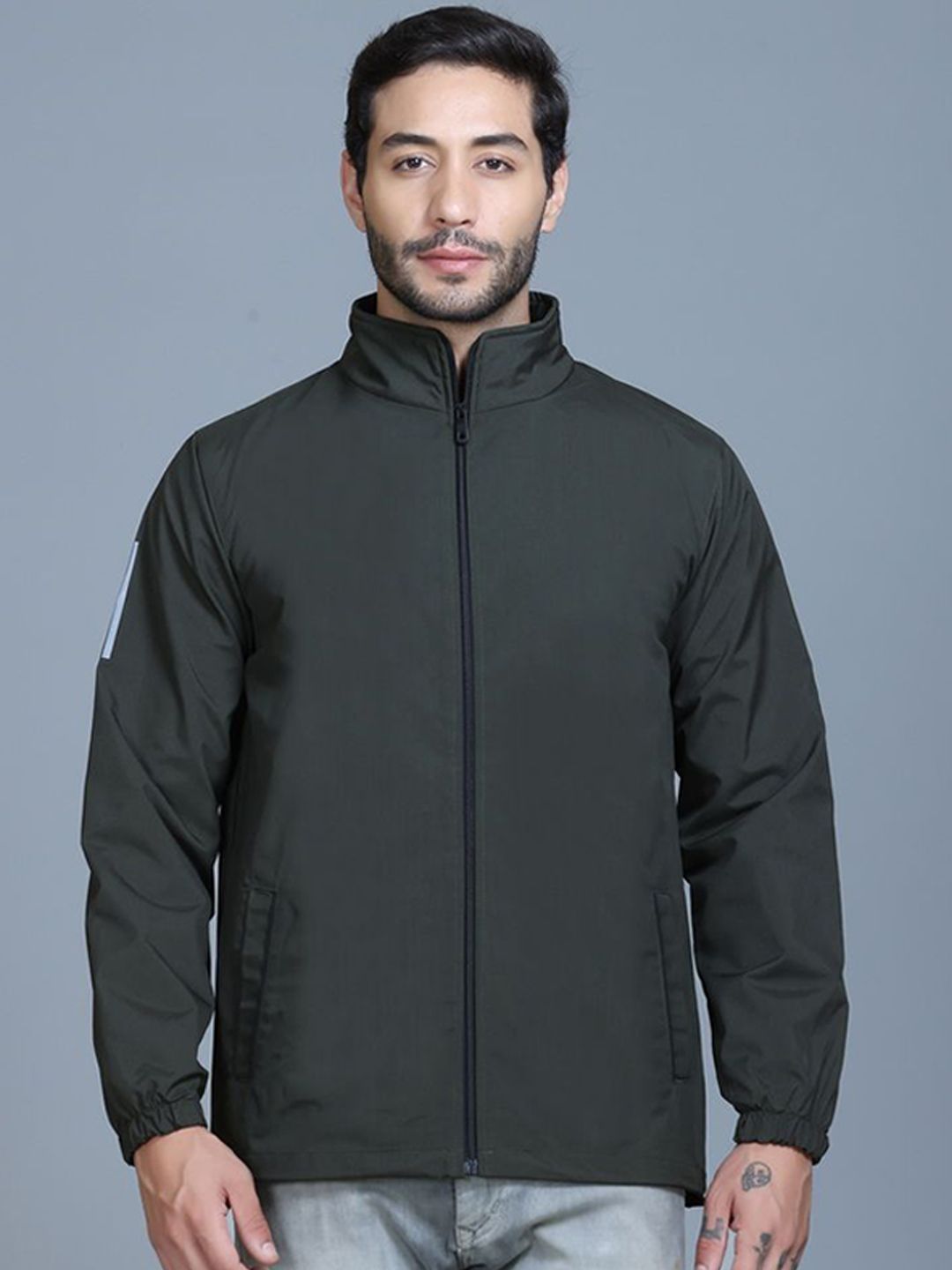 The Roadster Lifestyle Co Men Solid Mock Collar Windcheater Zipper Tailored Jacket