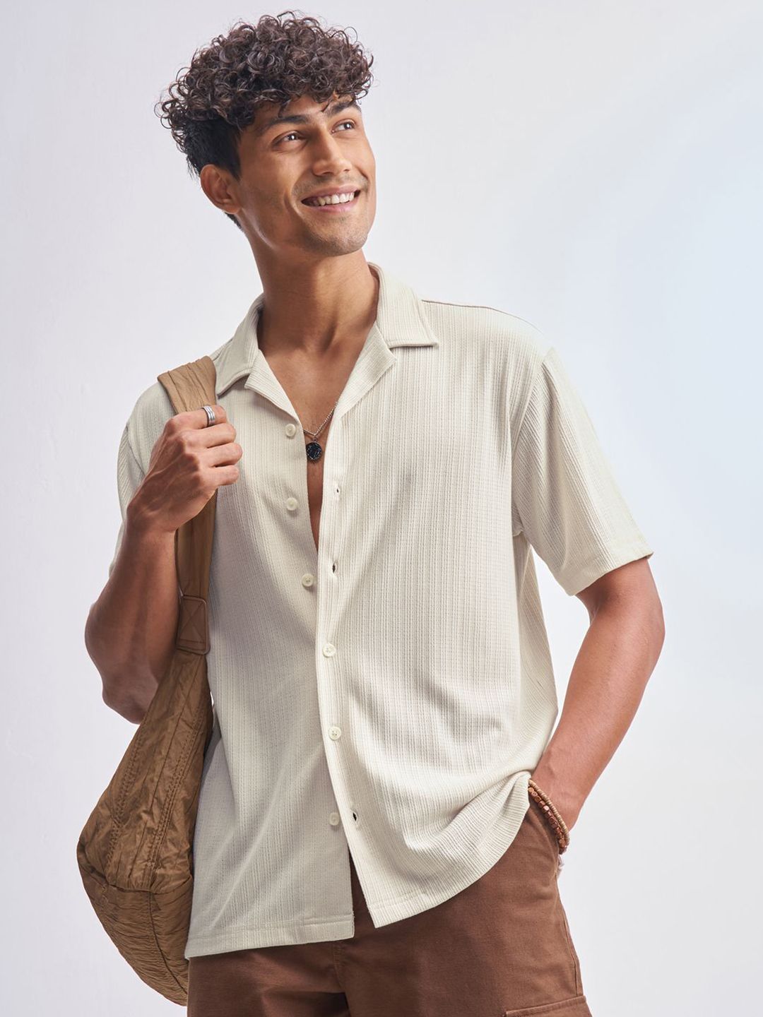 HIGHLANDER Relaxed Fit Textured Spread Collar Shirt
