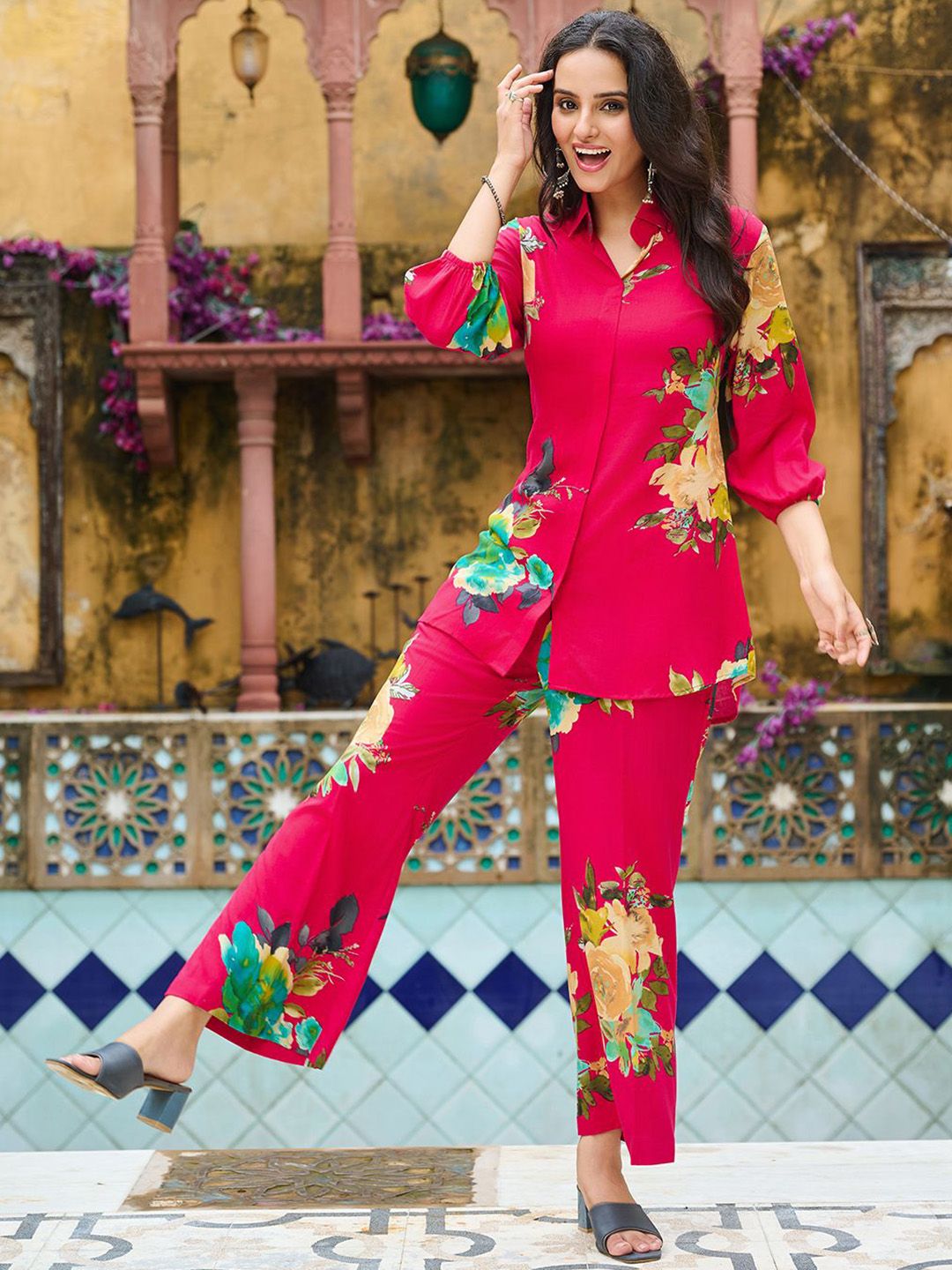 VIBE VISION Printed Shirt Collar Neck Shirt With Palazzos Co-Ords