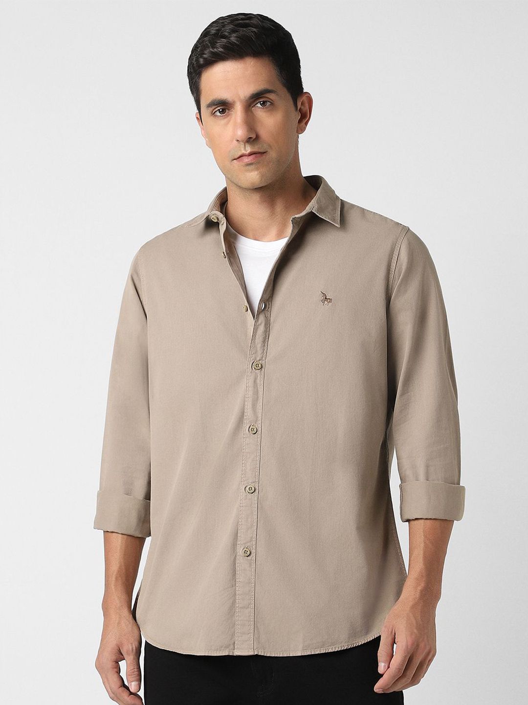 VAN HEUSEN DENIM LABS Men Solid Spread Collar Pure Cotton Casual Shirt