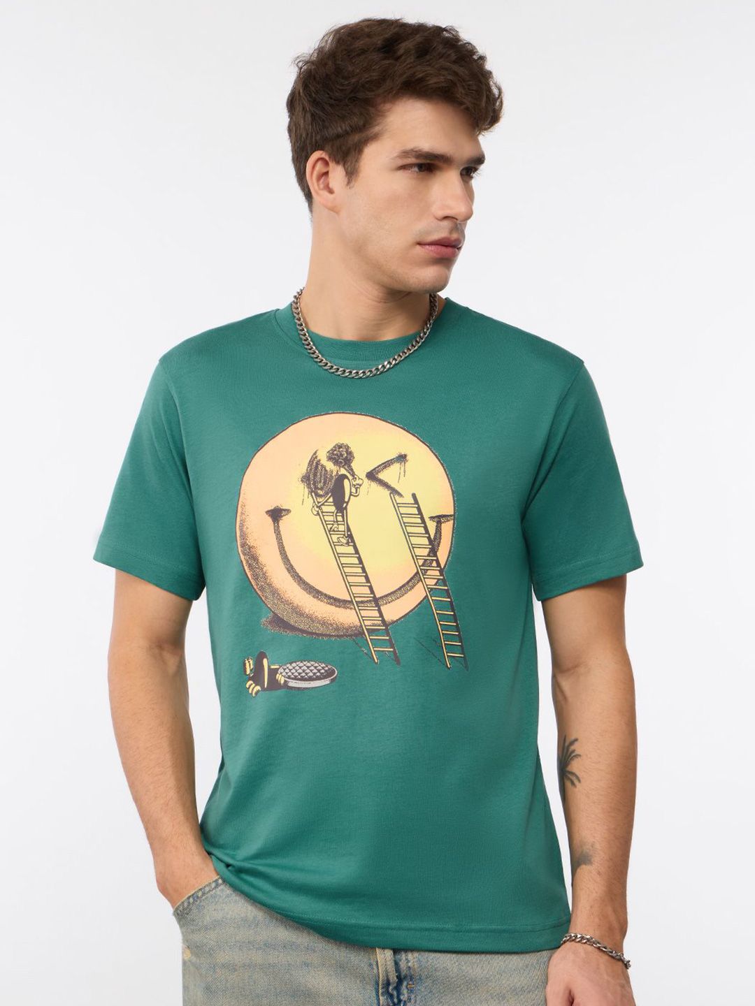 The Souled Store Men Relaxed Fit S.W.SMILEY Printed Green T-Shirts