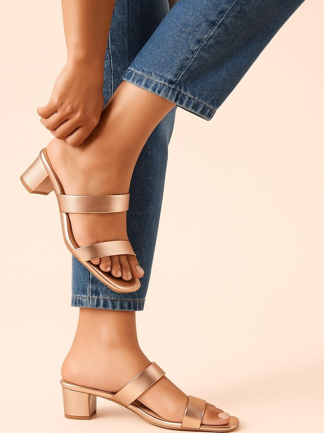 SHUNYA FOOTWEAR SHUNYA FOOTWEAR Women Rose Gold Synthetic Comfort Sandals