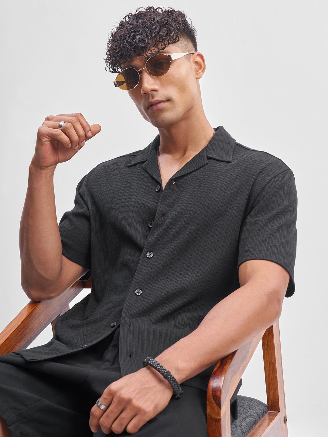 HIGHLANDER Men Solid Cuban Collar Casual Shirt