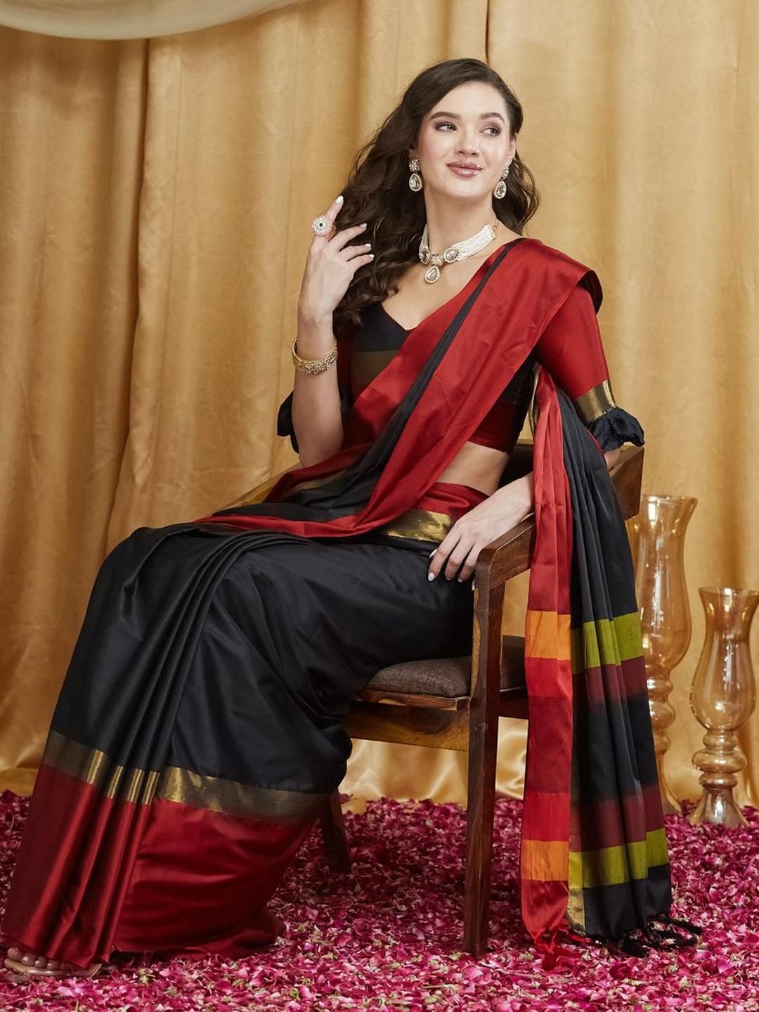KALINI Colourblocked Zari Silk Cotton Banarasi Saree