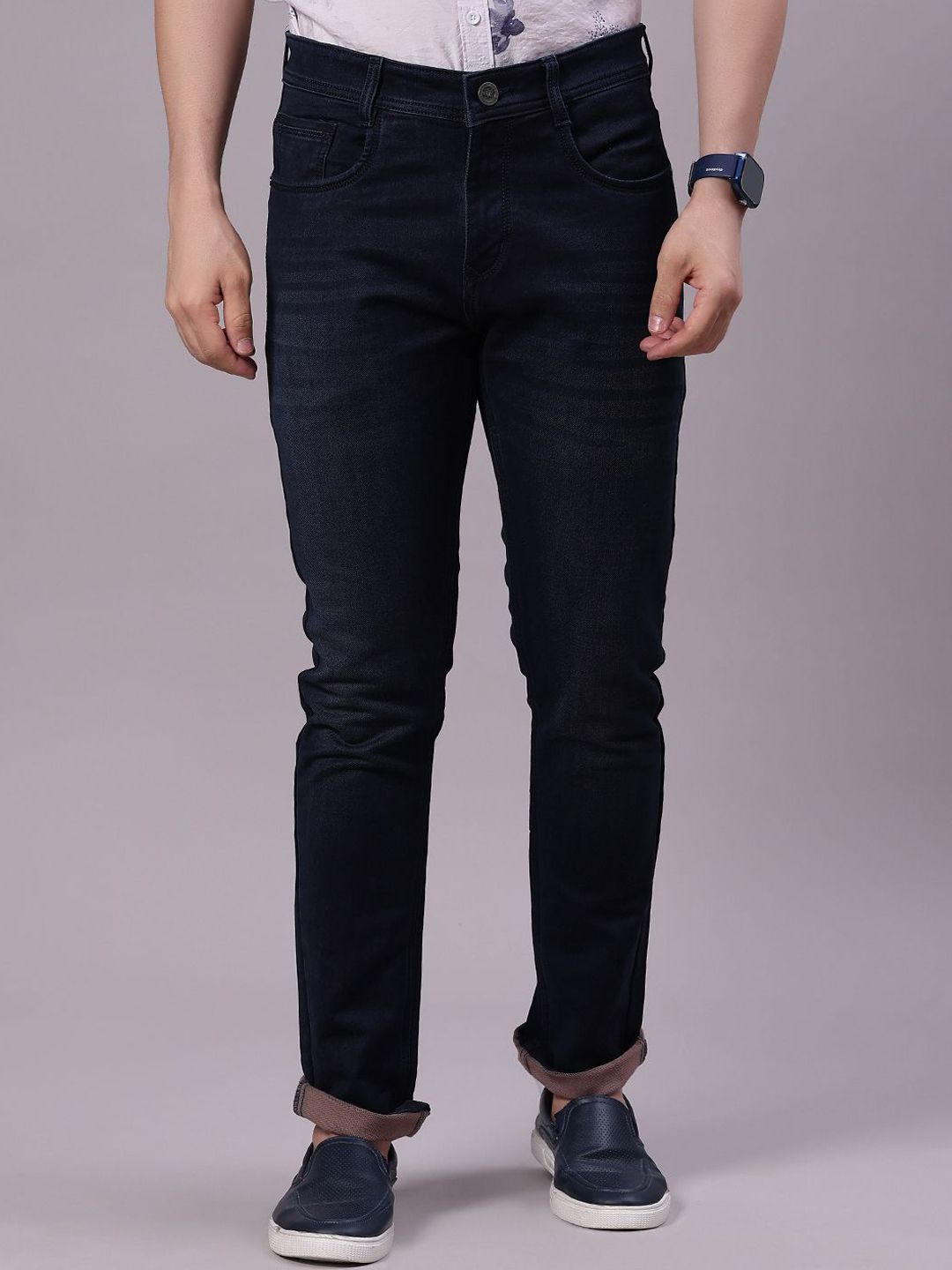 V-Mart Men Slim Fit Mid-Rise Clean Look No Fade Jeans