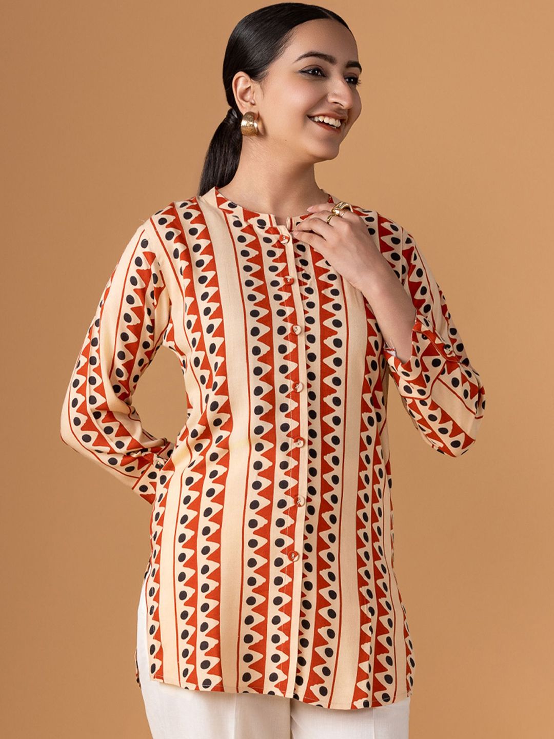 WOMEN PLUS Women Printed Viscose Rayon Short Kurti