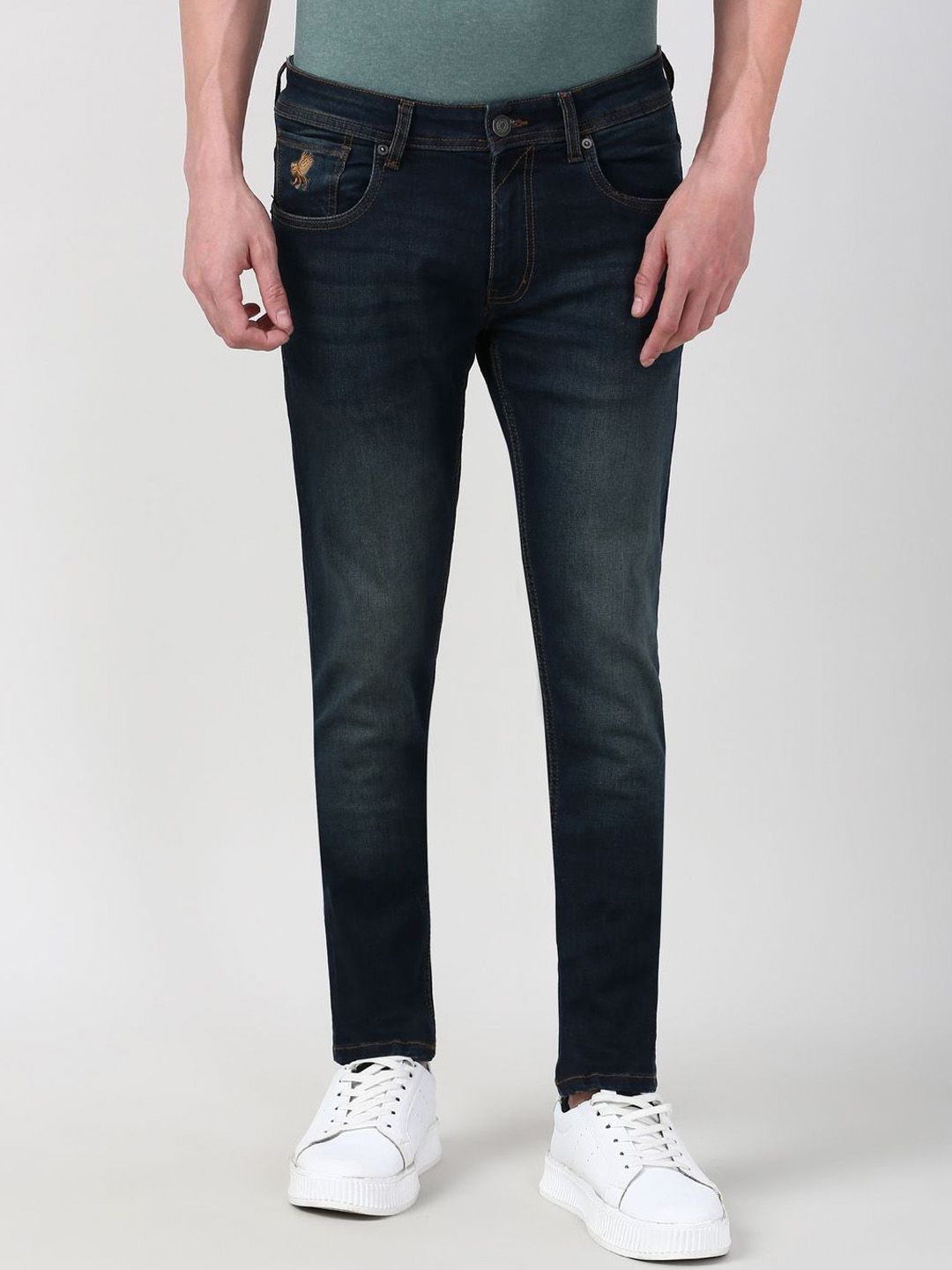 Peter England Casuals Men Skinny Fit Mid-Rise Light Fade Jeans