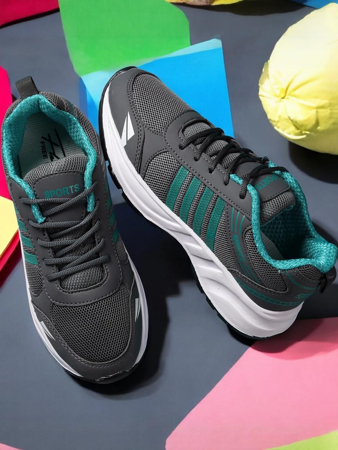 Free Kicks Men Grey Synthetic Marking Running Sports Shoes