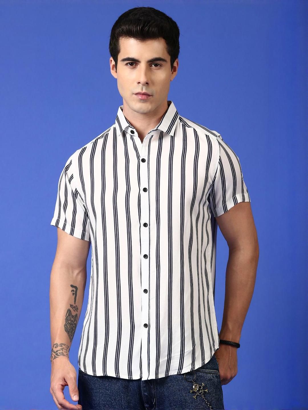 Buy THE BEETEL HOUSE Men Relaxed Printed Casual Shirt - Shirts for