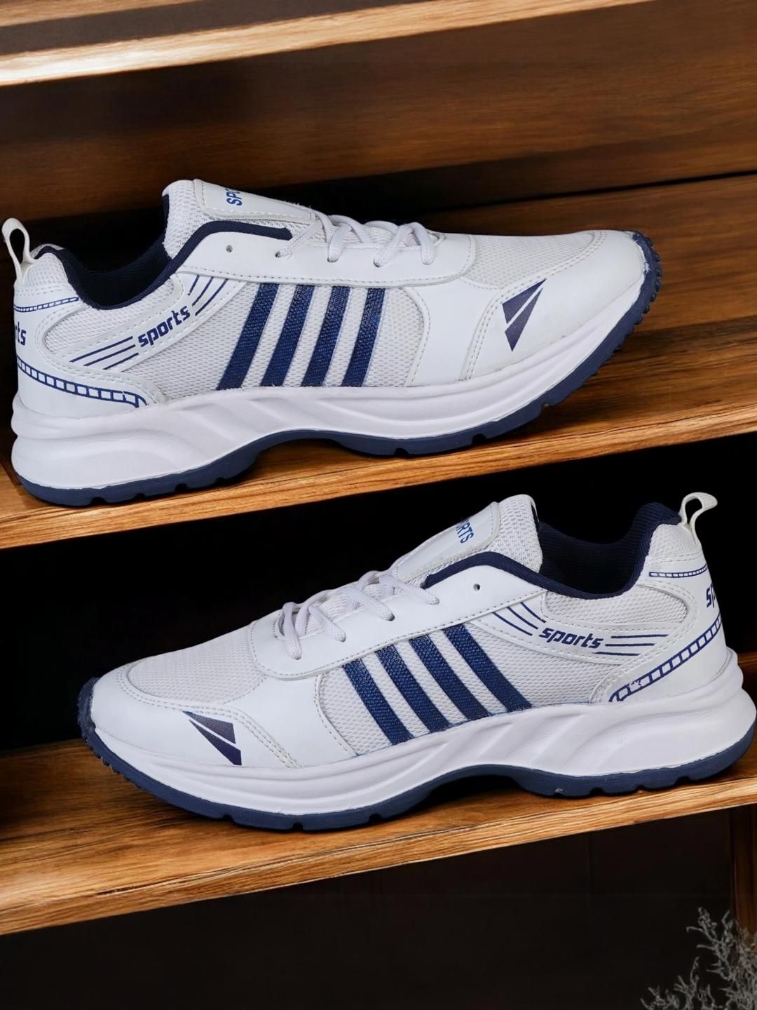 Free Kicks Men White Synthetic Marking Running Sports Shoes