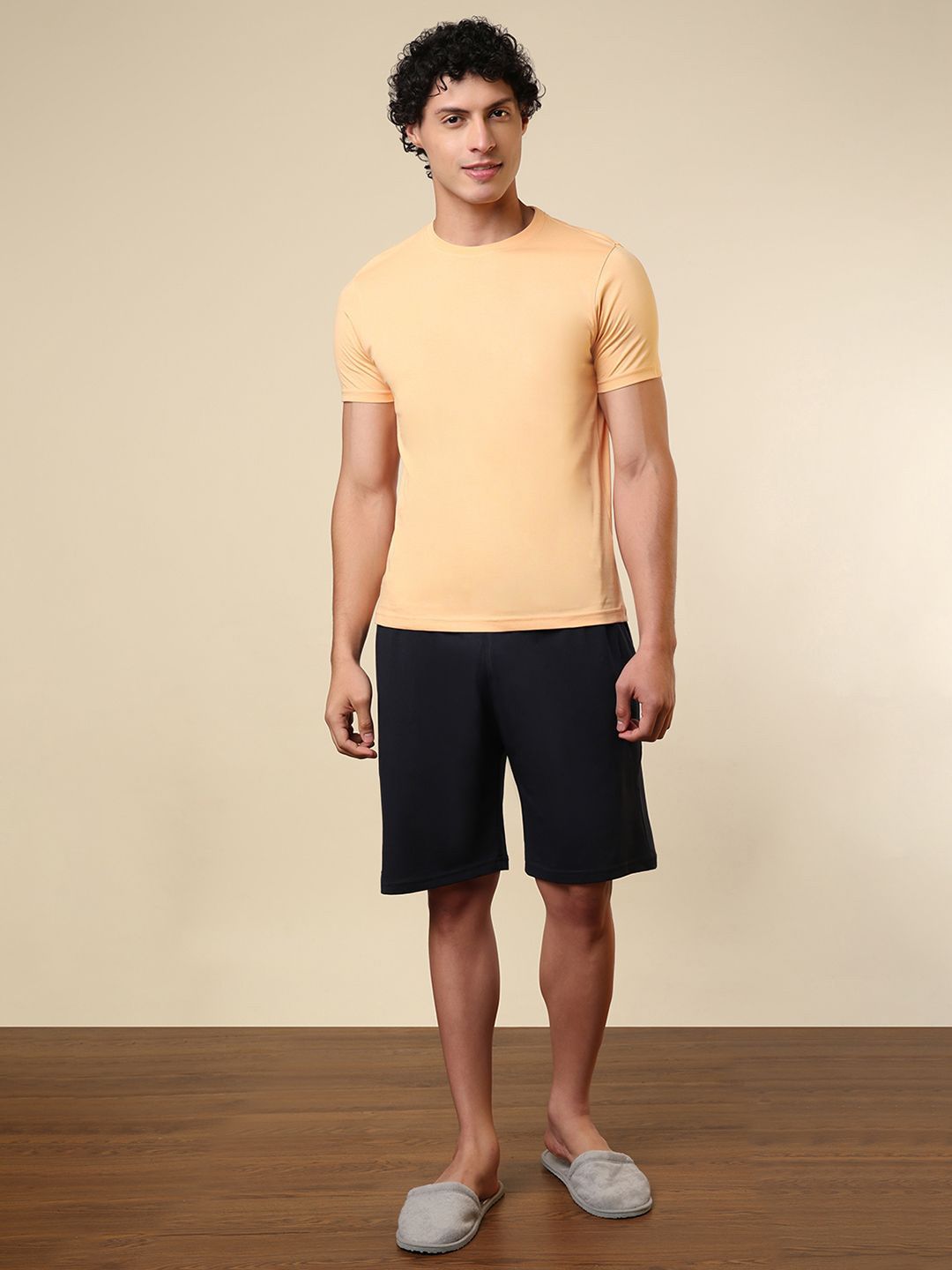 SleepZ by Raymond Men Round Neck Pure Cotton T-Shirt & Shorts Night Suit