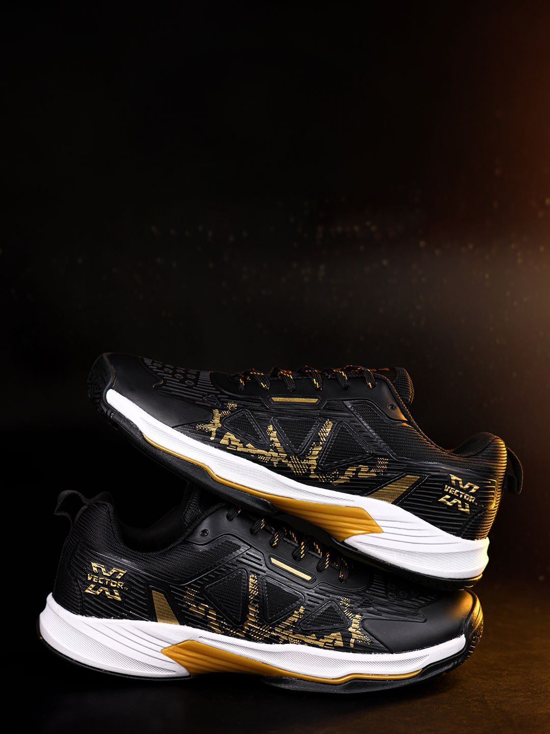 VECTOR X Court Star Breathable Mesh TPU Film Upper Rubber Sole Sports Badminton Shoes