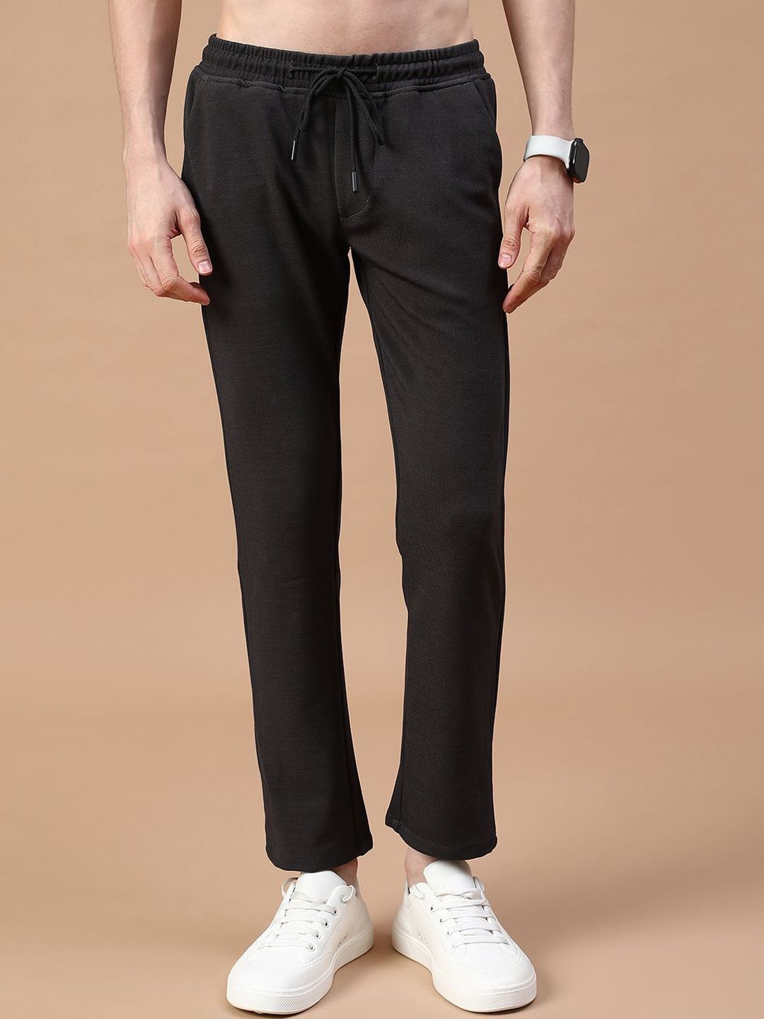 V-Mart Men Solid Mid-Rise Regular Fit Chinos Trousers
