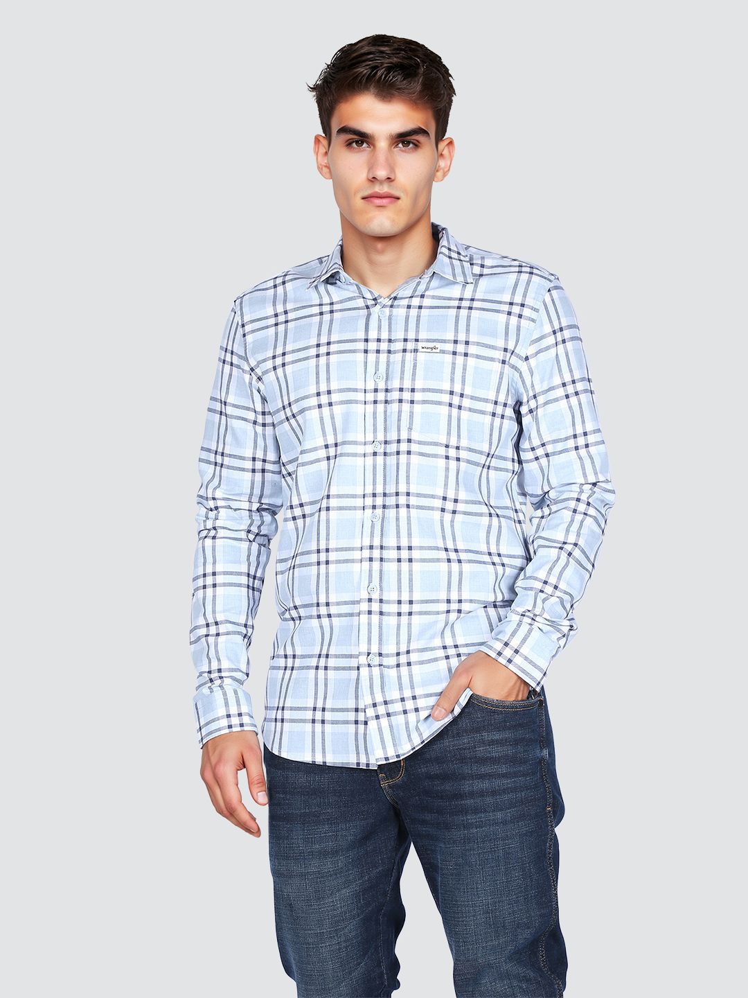 Wrangler Checked Regular Fit Cotton Spread Collar Shirt