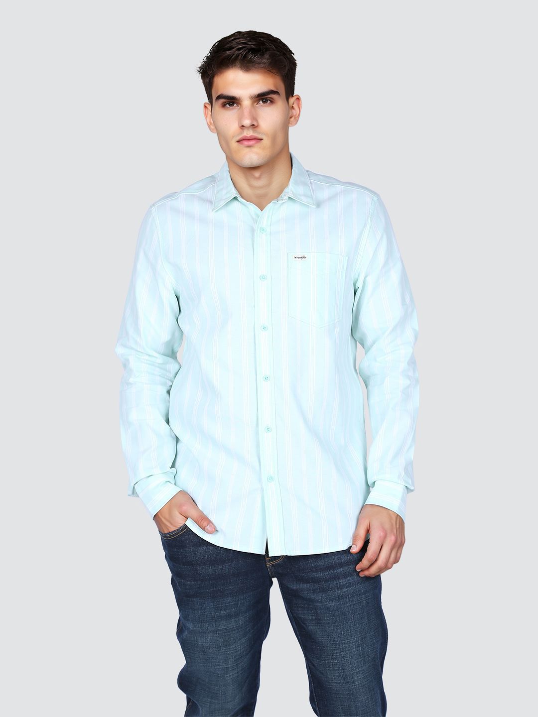 Wrangler Men Vertical Striped Spread Collar Cotton Casual Shirt