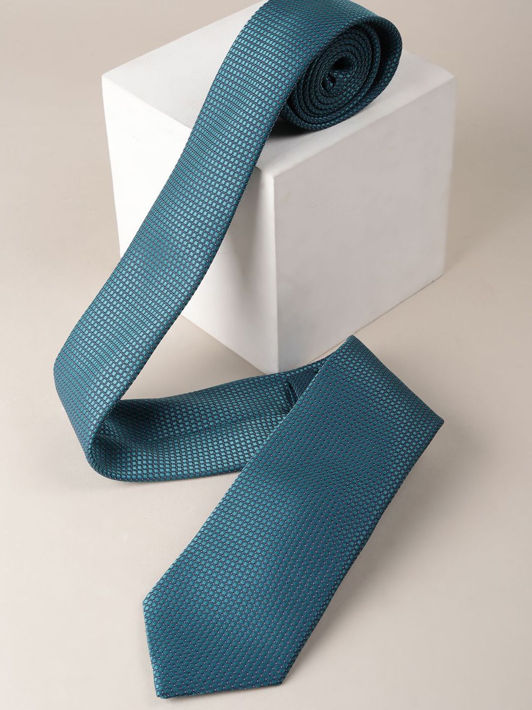 Allen Solly Men Printed Broad Tie