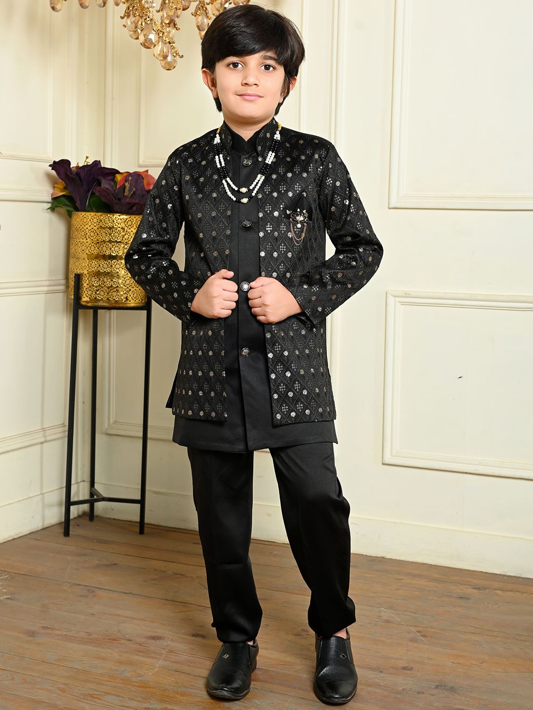 BT DEZINES Boys Embroidered Sequined Sherwani Set