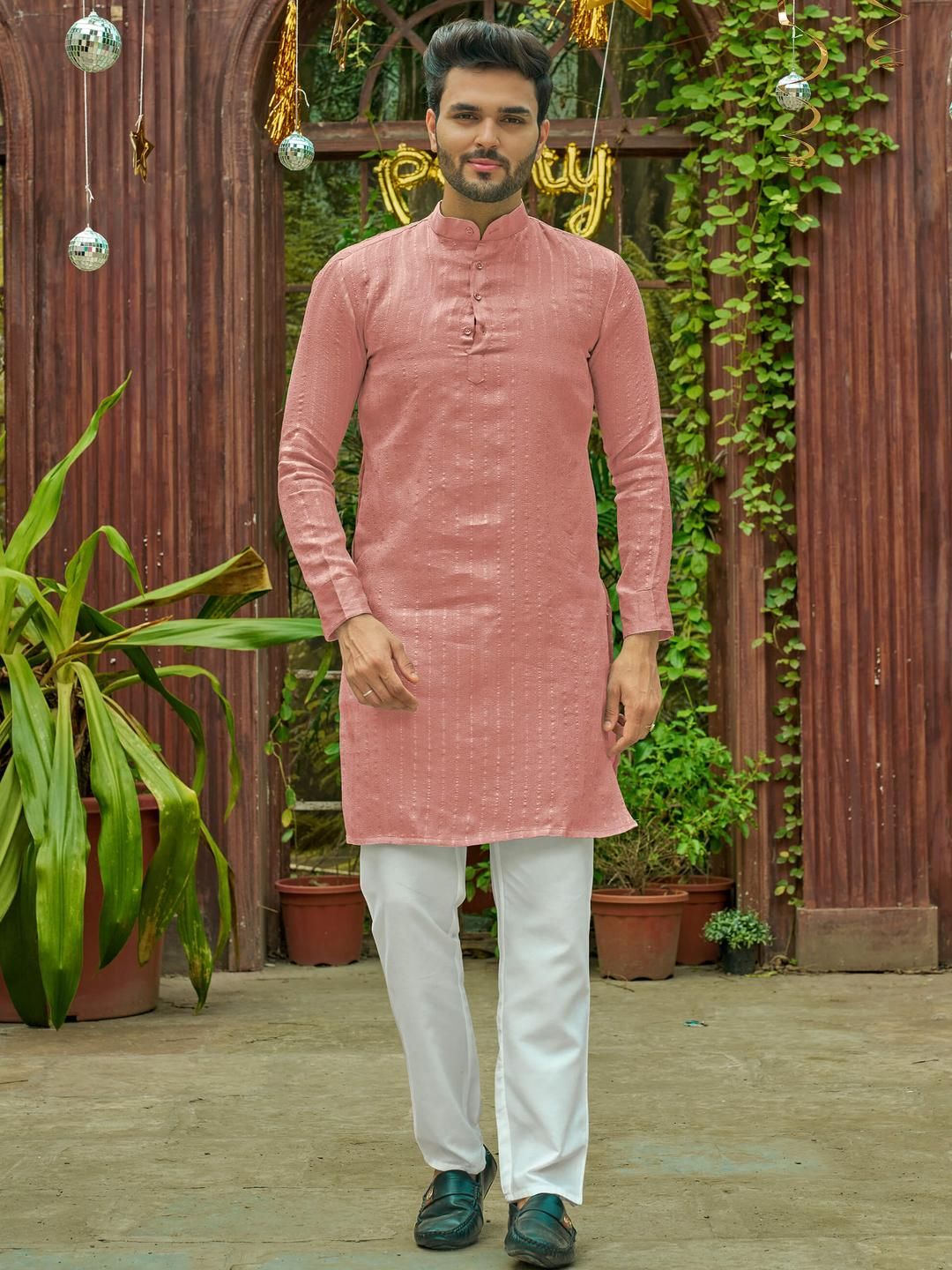 Archittam Men Pink Solid Ethnic Striped Kurta