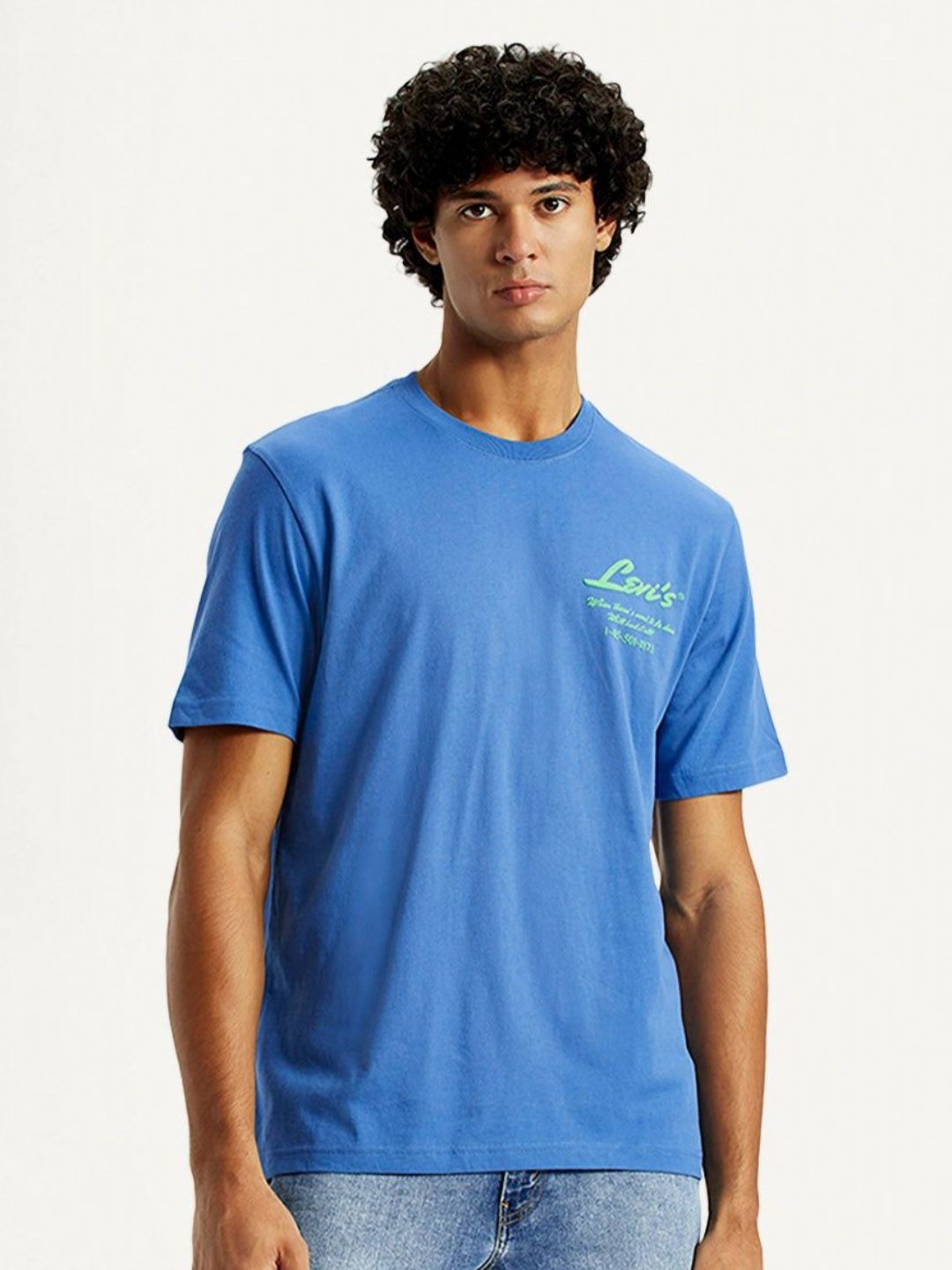 Levis Men Typography Printed Round Neck Pure Cotton T-shirt