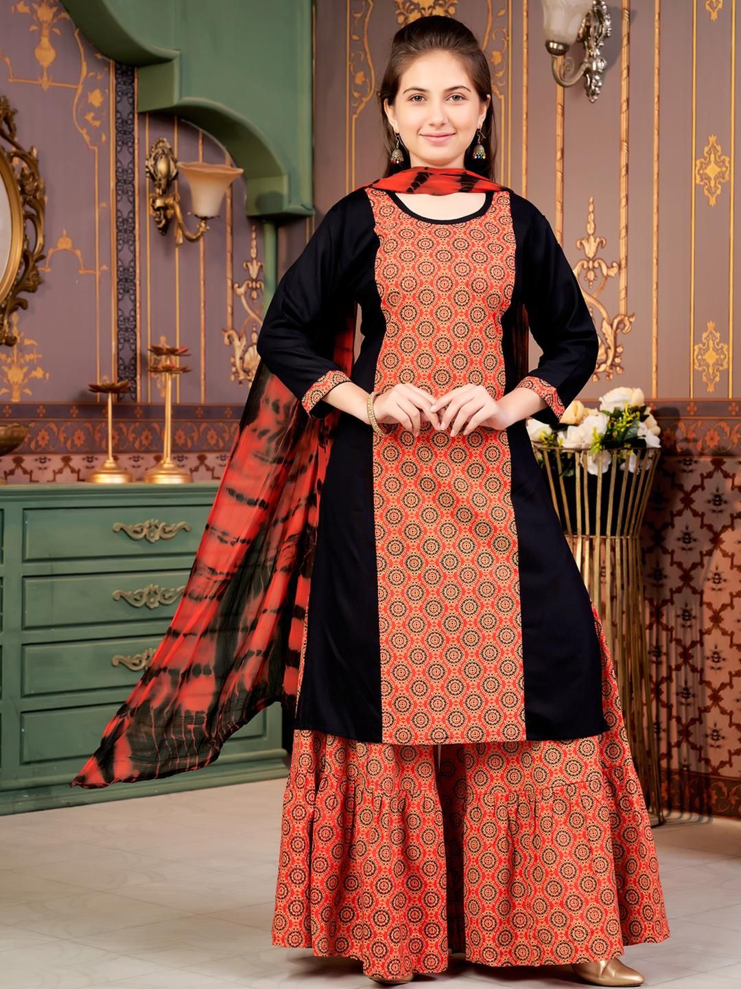 Muhuratam Mom&Bae Women Grey Melange Kurtas
