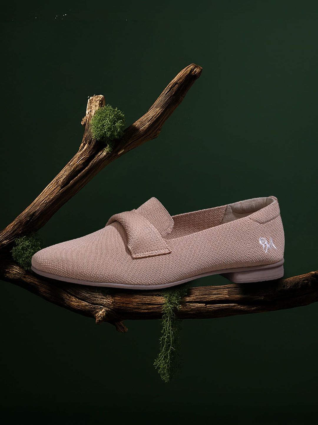 NEEMANS Women Woven Design Mesh Everyday Driving Shoes Price in India