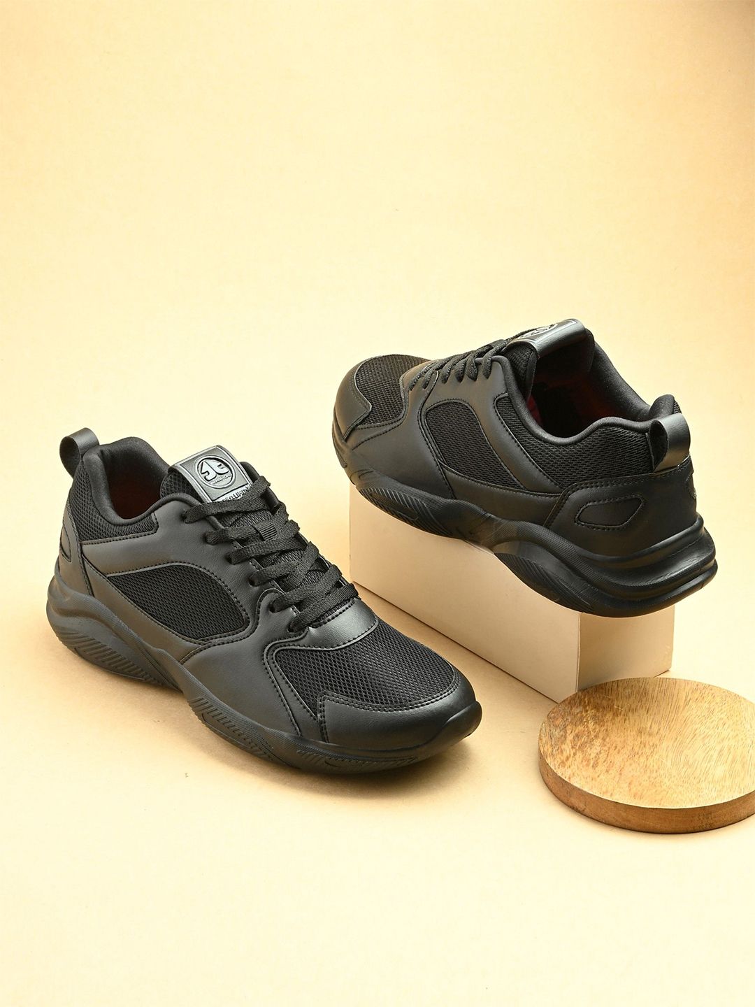 OFF LIMITS Men Comfortable Running Shoes