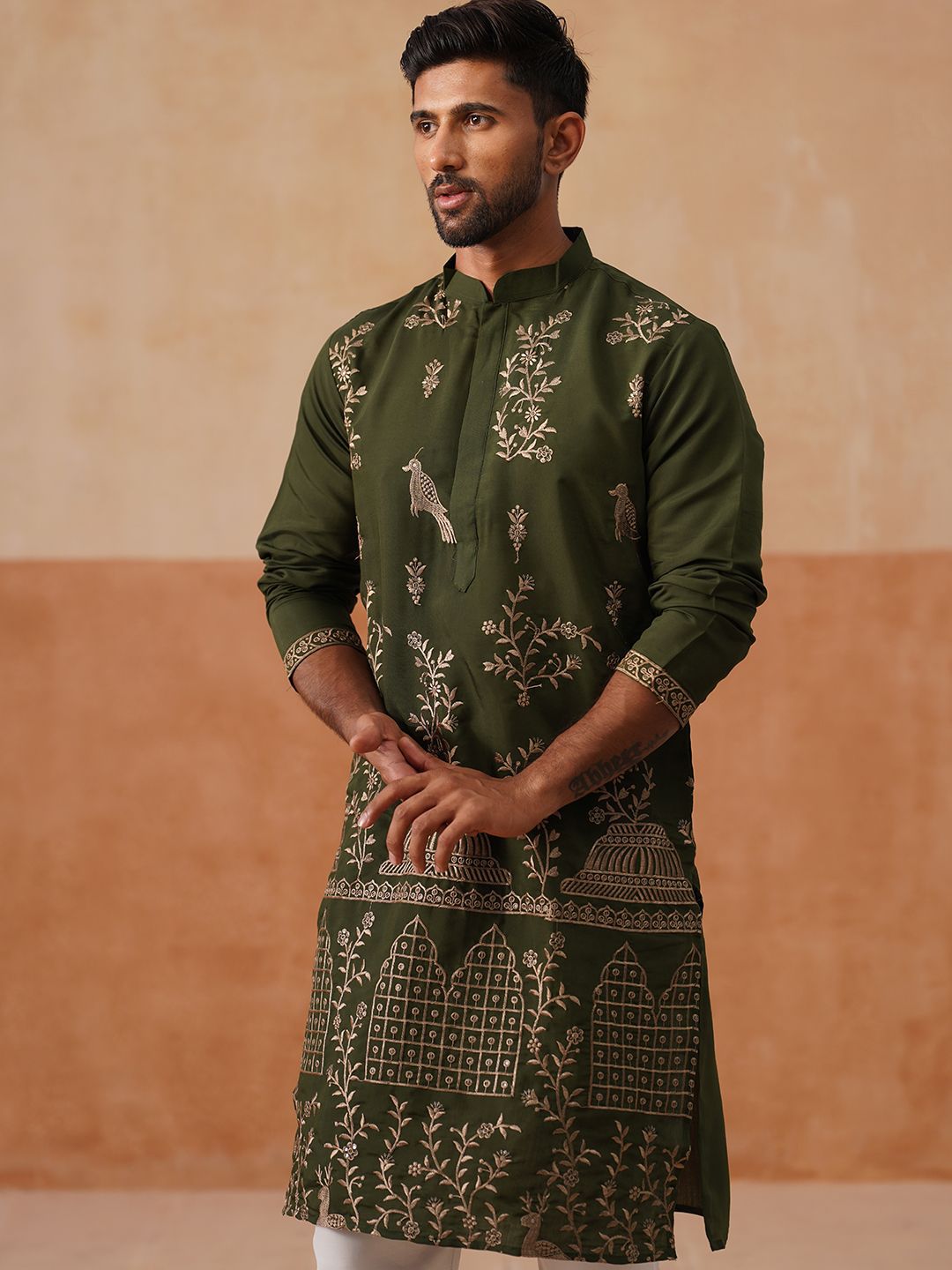 Jompers Men Woven Design Festive Silk Straight Kurta