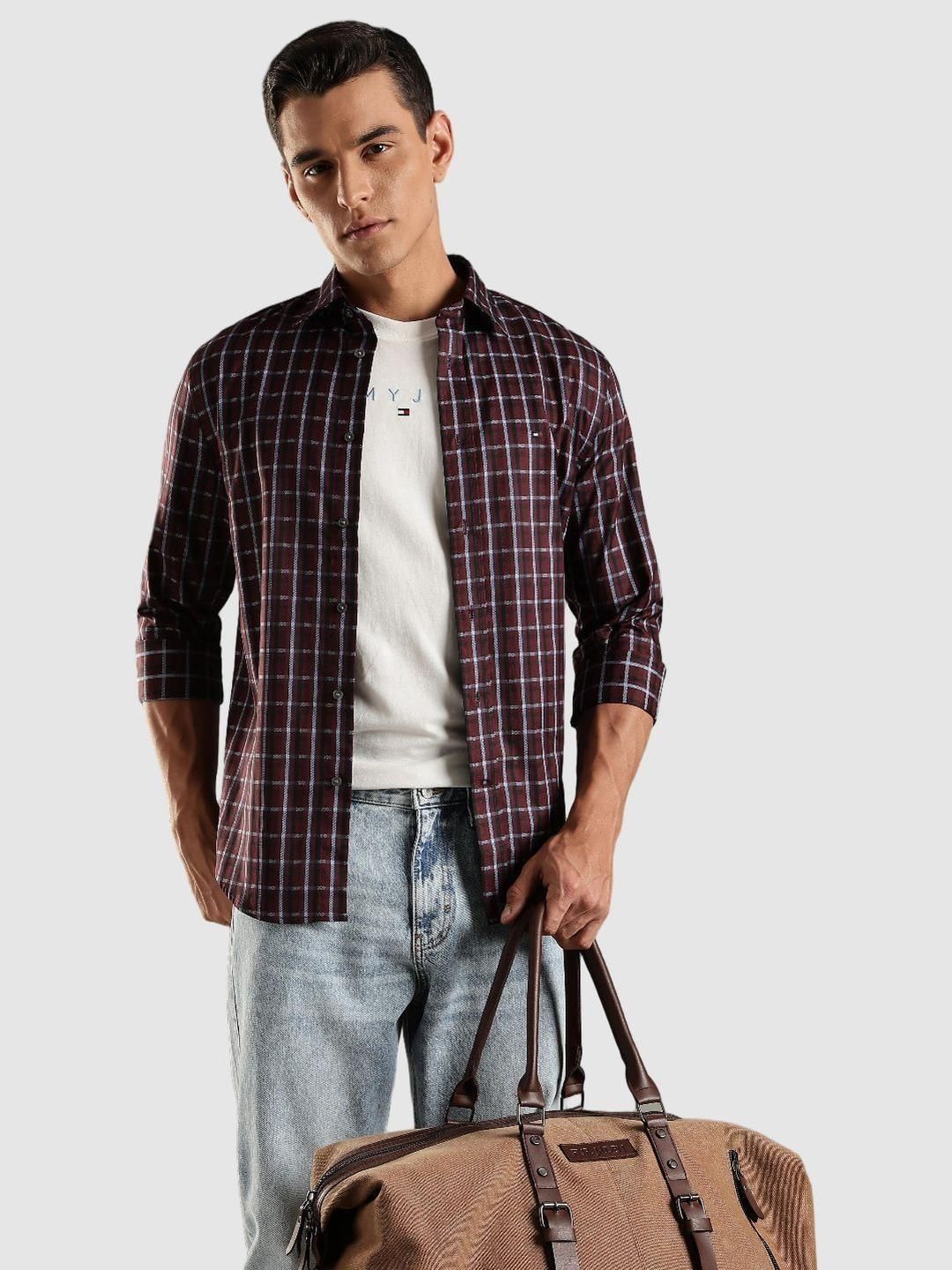 Tommy Hilfiger Tommy Hilfiger Men Checked Spread Collar Regular Fit Pure Cotton Casual Shirt