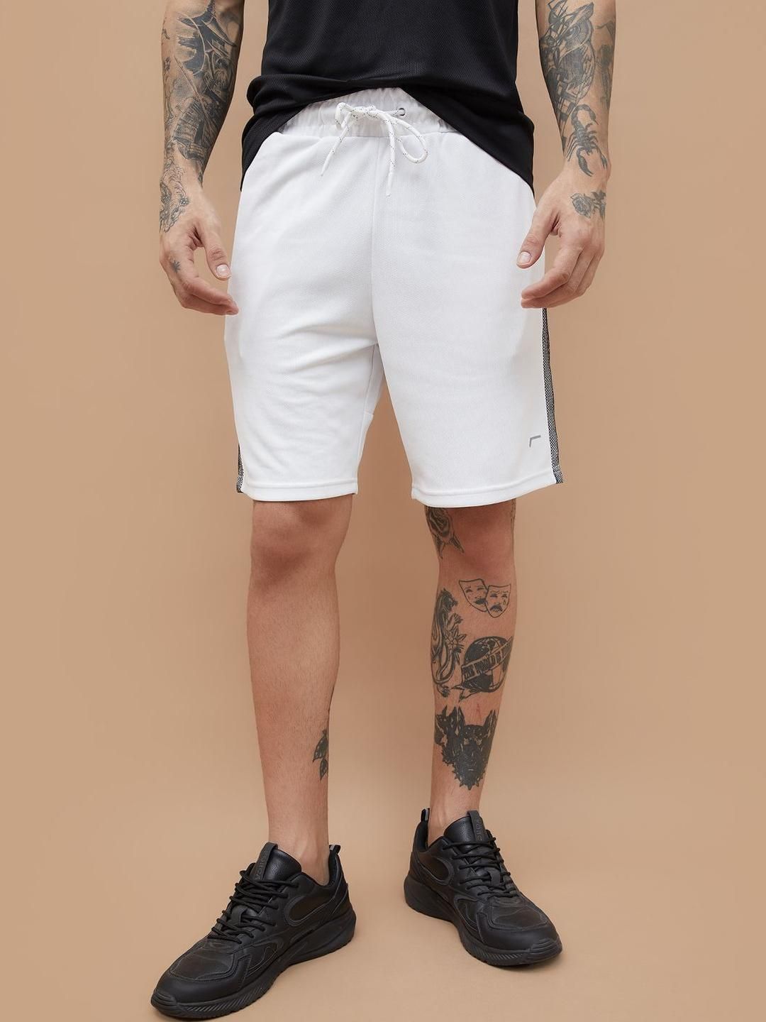 Fame Forever by Lifestyle Men Solid Mid-Rise Sports Shorts